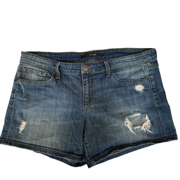 Joe’s women’s Jean shorts distressed size 32